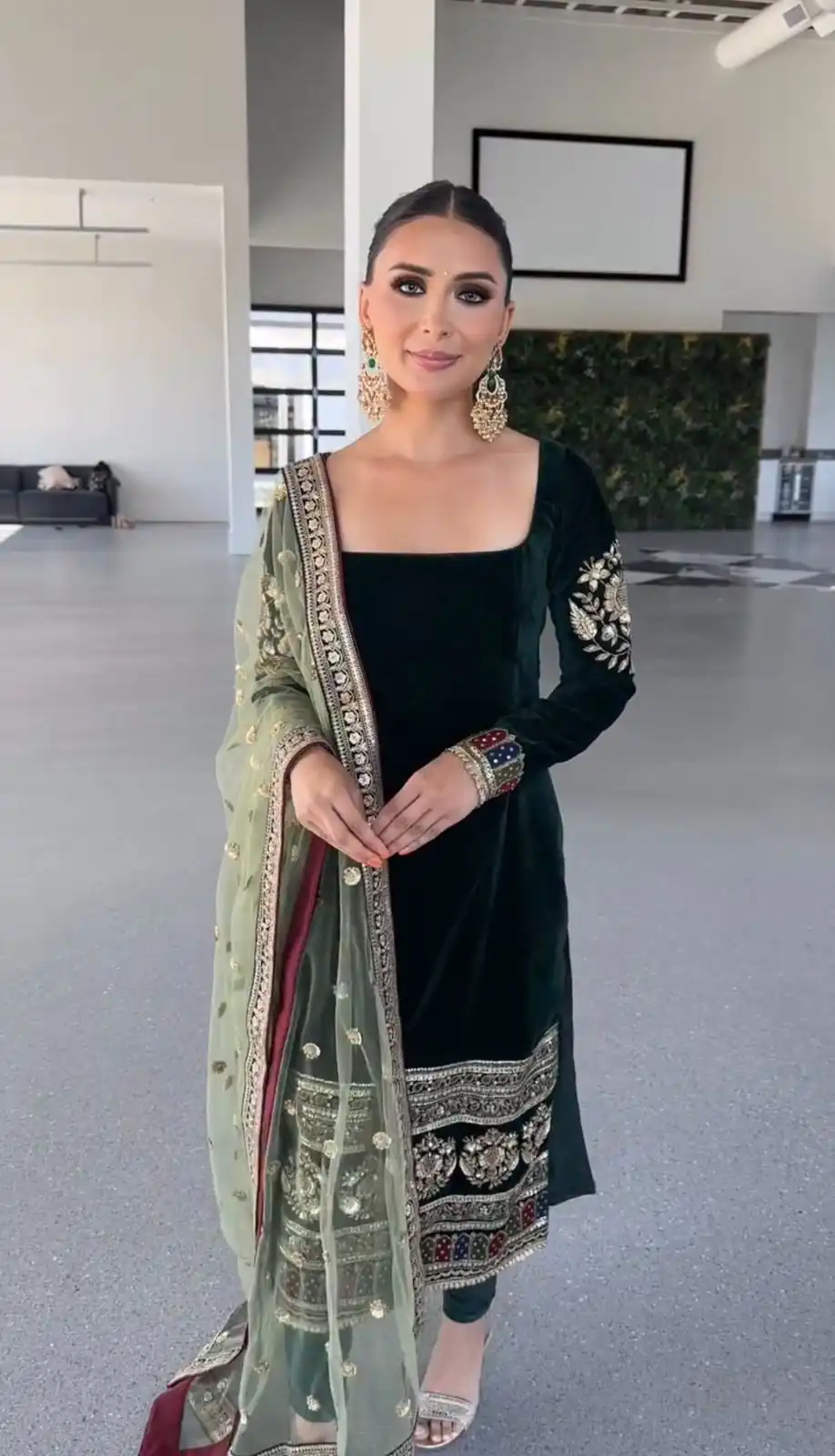 MF 487 Green Color Viscous Velvet Salwar Suit with Embroidery Work. Grab it for ₹2149. Delivery 4-6 Working Days. Shop now. | Jump Suits, Straight Suits, Salwar suit, Designer Suits, Casual Suits, Creative suits, Palazzo Suits, Party Wear Suits, Patiala Suits