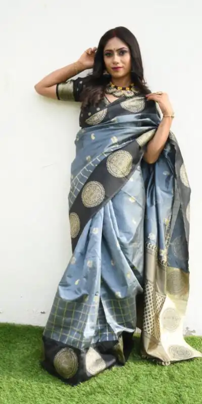 KPR 080 Grey Color Soft Lichi Silk Saree with Lace Border & Lace Work. Best Price ₹1449. Delivery 4-6 Working Days. Shop now. | Sarees, Bollywood Sarees, Creative Sarees, Designer Sarees, Embroidered Sarees, Ethnic Saree, Modern Digital sarees, Party Wear Sarees