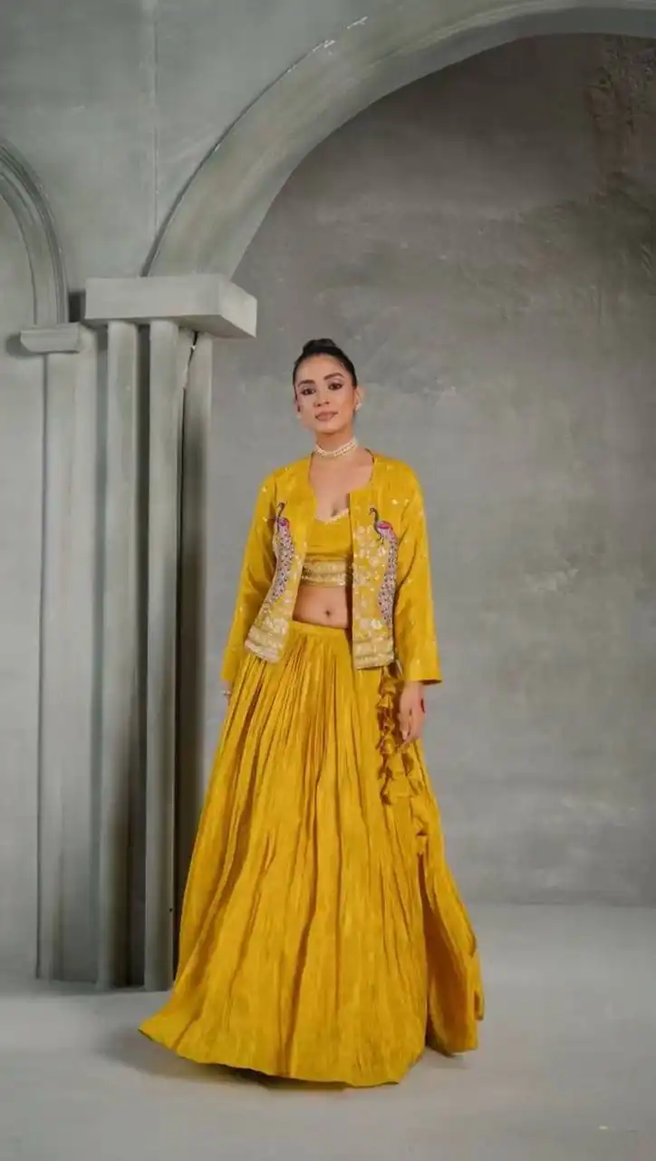 PC 495  Yellow Color Chinon silk Lehenga Choli with Cut Work. Special Online Price ₹2499. Delivery 4-6 Working Days. Shop now. | Lehenga, Bollywood Lehenga, Creative Lehenga, Designer Lehenga, Embroidered Lehenga, Party Wear Lehenga