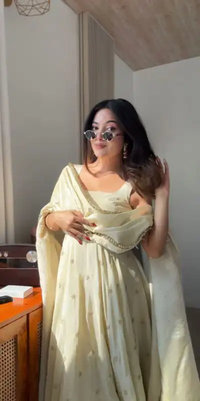 SRK 5325 Off White in Cosmos Embroidery Work & Lace Work Salwar Suit Gold. Available at ₹2099 only. Delivery 4-6 Working Days. Shop now. | Jump Suits, Salwar suit, Designer Suits, Casual Suits, Creative suits, Palazzo Suits, Party Wear Suits, Patiala Suits, Straight Suits