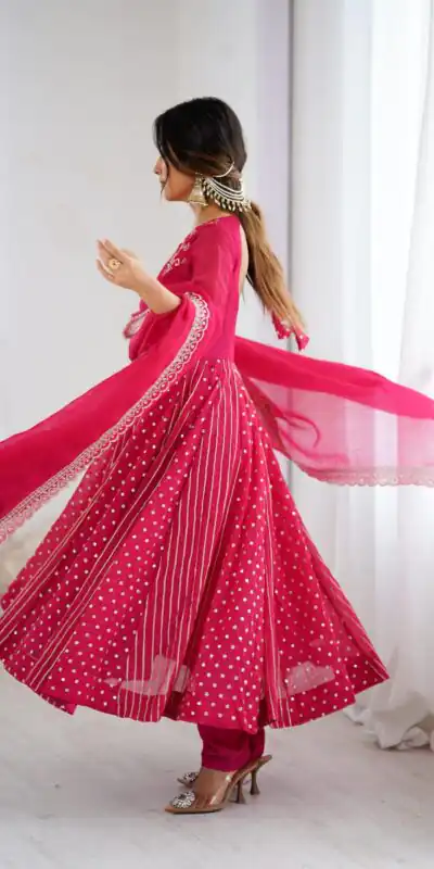 SRK 5293 Pink With Crunchy Silk With Fully Flair with Lace Work & Embroidery Work Anarkali Gown . Introductory Price ₹2149. Delivery 4-6 Worki | Gowns, Bollywood Gowns, Creative Gowns, Designer Gowns, Embroidered Gowns, Party Wear Gowns