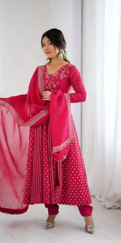 SRK 5293 Pink With Crunchy Silk With Fully Flair with Lace Work & Embroidery Work Anarkali Gown . Introductory Price ₹2149. Delivery 4-6 Worki | Gowns, Bollywood Gowns, Creative Gowns, Designer Gowns, Embroidered Gowns, Party Wear Gowns