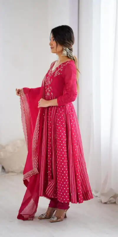 SRK 5293 Pink With Crunchy Silk With Fully Flair with Lace Work & Embroidery Work Anarkali Gown . Introductory Price ₹2149. Delivery 4-6 Worki | Gowns, Bollywood Gowns, Creative Gowns, Designer Gowns, Embroidered Gowns, Party Wear Gowns