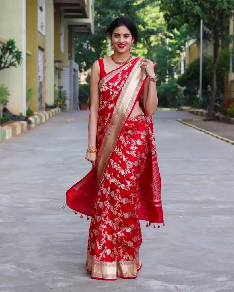 KPR 110 Red Soft Lichi Silk Saree Perfect for Wedding, Party, Reception, Diwali, Ethnic Day – . Affordable Price ₹1299. Delivery 4-6 Working Days. | Sarees, Bollywood Sarees, Creative Sarees, Designer Sarees, Embroidered Sarees, Ethnic Saree, Modern Digital sarees, Party Wear Sarees