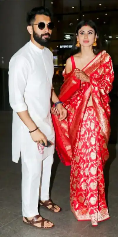 KPR 115 Red Color Soft Lichi Silk Saree with Lace Border & Lace Work. Best Price ₹1399. Delivery 4-6 Working Days. Shop now. | Sarees, Bollywood Sarees, Creative Sarees, Designer Sarees, Embroidered Sarees, Ethnic Saree, Modern Digital sarees, Party Wear Sarees