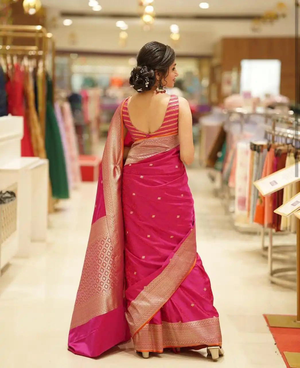 ES 8264 Red Color Soft Lichi Silk Saree with Lace Border & Lace Work. Best Price ₹1349. Delivery 4-6 Working Days. Shop now. | Sarees, Bollywood Sarees, Creative Sarees, Designer Sarees, Embroidered Sarees, Ethnic Saree, Modern Digital sarees, Party Wear Sarees