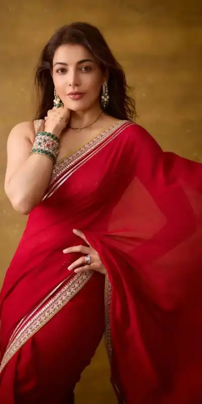 SC 1015 Red Soft Rangoli Silk Saree with Embroidery Work & Lace Work. Affordable Price ₹1949. Delivery 4-6 Working Days. Shop now. | Sarees, Bollywood Sarees, Creative Sarees, Designer Sarees, Embroidered Sarees, Ethnic Saree, Modern Digital sarees, Party Wear Sarees