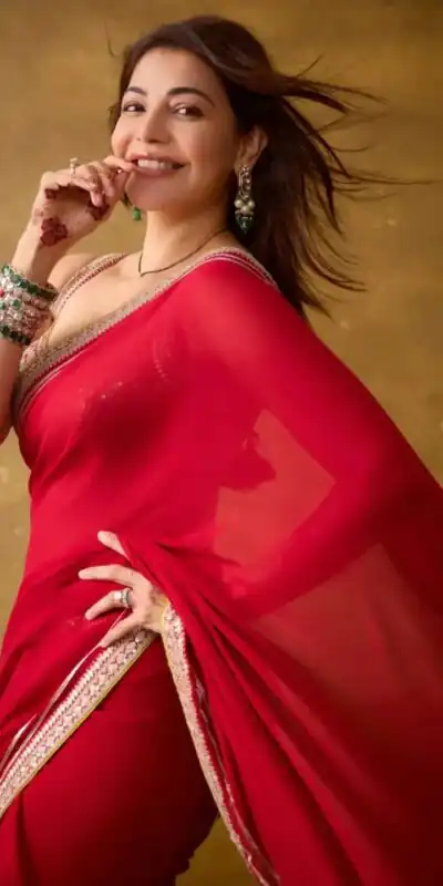 SC 1015 Red Soft Rangoli Silk Saree with Embroidery Work & Lace Work. Affordable Price ₹1949. Delivery 4-6 Working Days. Shop now. | Sarees, Bollywood Sarees, Creative Sarees, Designer Sarees, Embroidered Sarees, Ethnic Saree, Modern Digital sarees, Party Wear Sarees