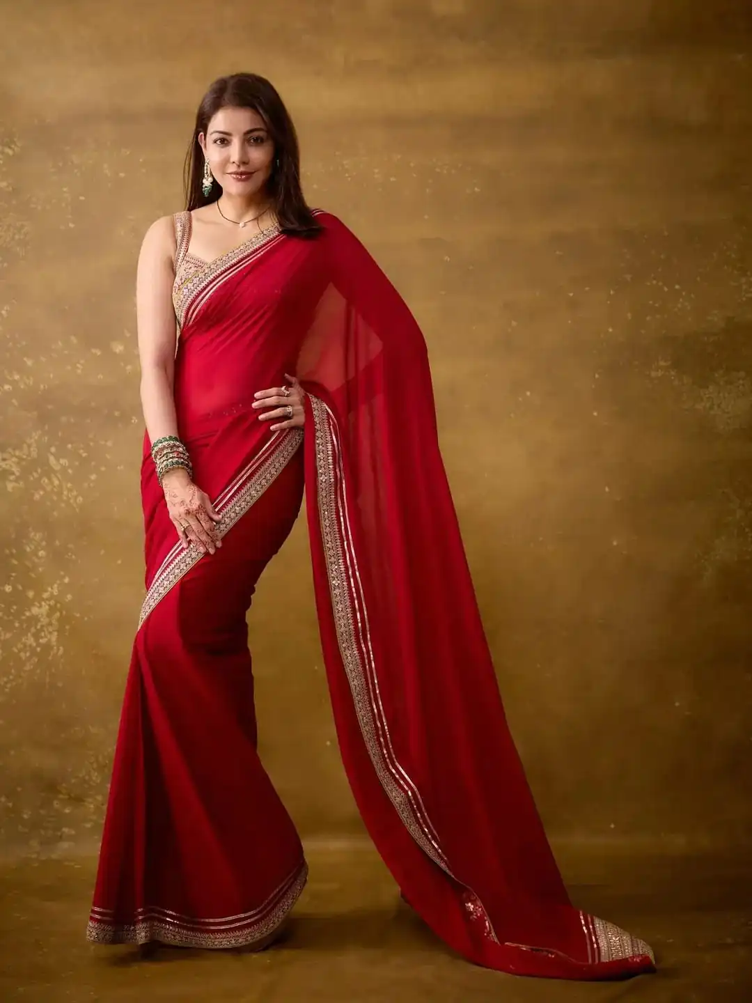 SC 1015 Red Soft Rangoli Silk Saree with Embroidery Work & Lace Work. Affordable Price ₹1949. Delivery 4-6 Working Days. Shop now. | Sarees, Bollywood Sarees, Creative Sarees, Designer Sarees, Embroidered Sarees, Ethnic Saree, Modern Digital sarees, Party Wear Sarees