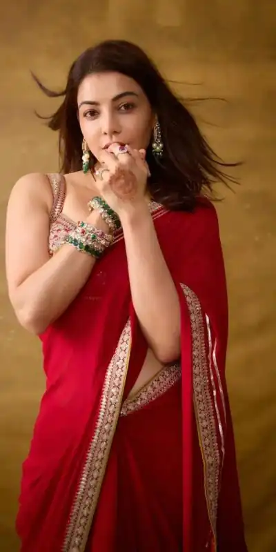 SC 1015 Red Soft Rangoli Silk Saree with Embroidery Work & Lace Work. Affordable Price ₹1949. Delivery 4-6 Working Days. Shop now. | Sarees, Bollywood Sarees, Creative Sarees, Designer Sarees, Embroidered Sarees, Ethnic Saree, Modern Digital sarees, Party Wear Sarees