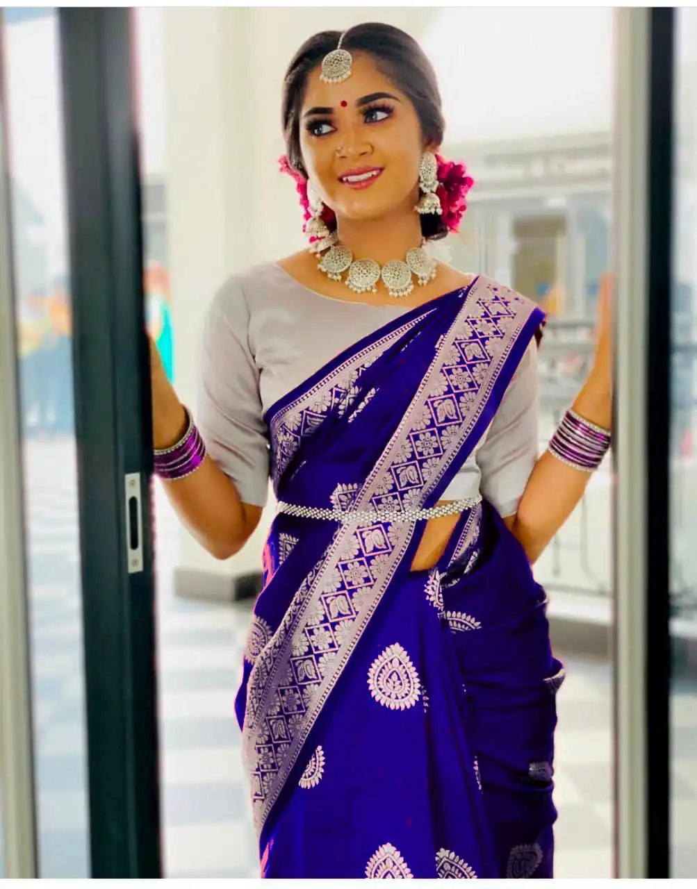 Royal Blue Soft Lichi Silk Lace Work Border Saree - Image 2