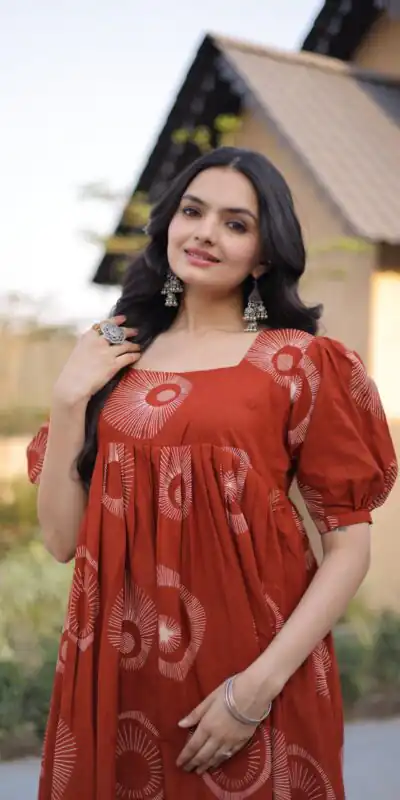 Alternative view of Beautiful Rust Cotton Printed Kurti