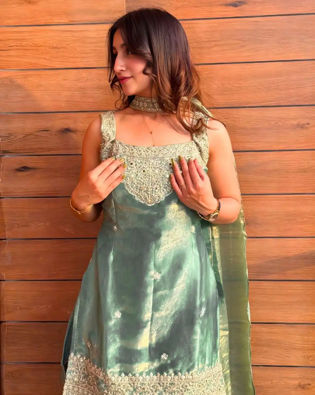 Elegant Green Fandy Silk Embroidery Work Salwar Suit - Image 6