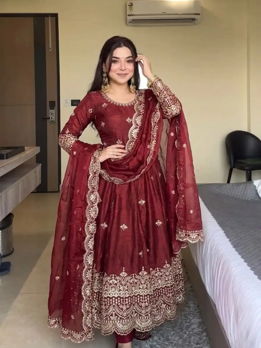 Gorgeous Red Fendy Silk Embroidery Work Salwar Suit - Image 3