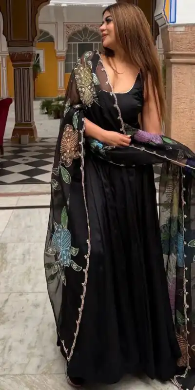 RTC 6035 Black Natural Crep Anarkali Suit with Embroidery Work. Exclusive Offer ₹2099. Delivery 4-6 Working Days. Shop now. | Anarkali Suits, Bollywood Anarkali, Creative-Anarkali, Designer Anarkali, Embroidered Anarkali, Party Wear Anarkali