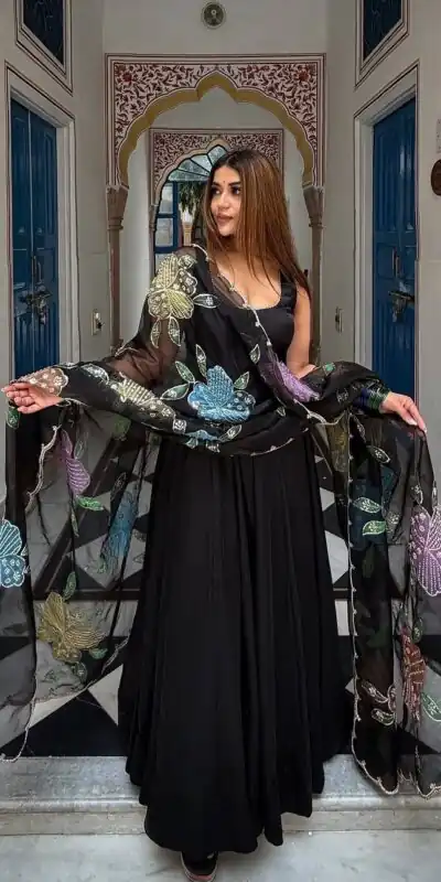 RTC 6035 Black Natural Crep Anarkali Suit with Embroidery Work. Exclusive Offer ₹2099. Delivery 4-6 Working Days. Shop now. | Anarkali Suits, Bollywood Anarkali, Creative-Anarkali, Designer Anarkali, Embroidered Anarkali, Party Wear Anarkali