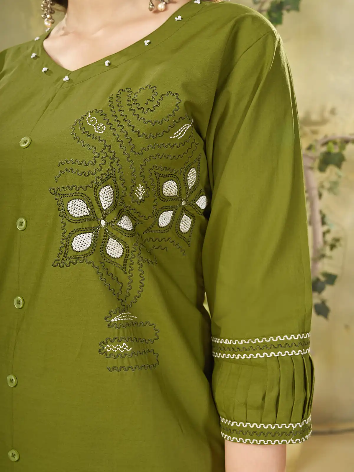 DIVA 162 Green Color Cotton Kurti with Printed Designer Work. Exclusive Offer ₹1749. Delivery 4-6 Working Days. Online Shop now. | Kurti, Bollywood Kurti, Creative Kurtis, Designer Kurti, Party Wear Kurti, Selfie Kurti