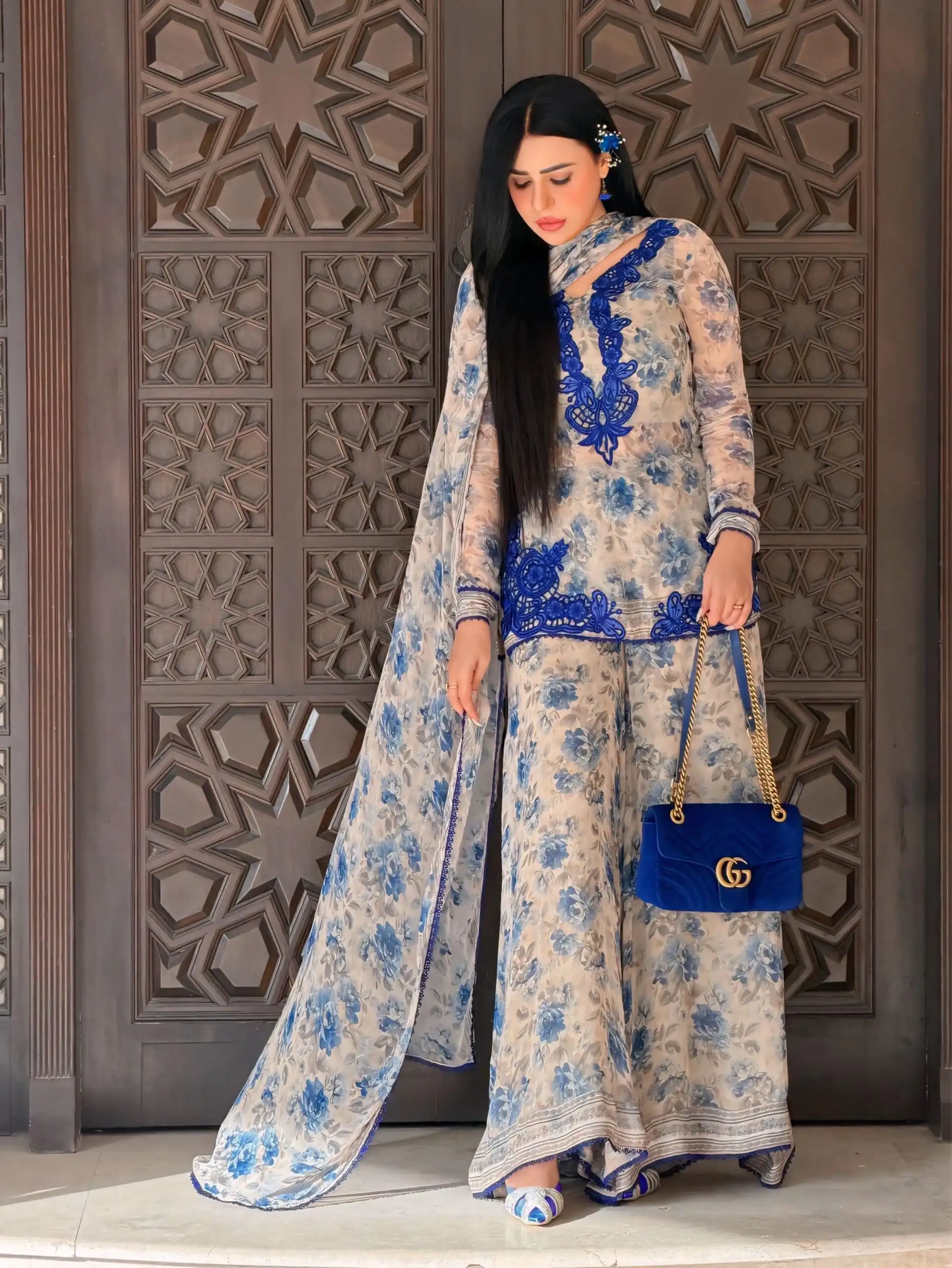 SRK 5352 Cream Faux Georgette Salwar Suit with Designer Work. Affordable Price ₹2049. Delivery 4-6 Working Days. Shop now. | Jump Suits, Salwar suit, Designer Suits, Casual Suits, Creative suits, Palazzo Suits, Party Wear Suits, Patiala Suits, Straight Suits