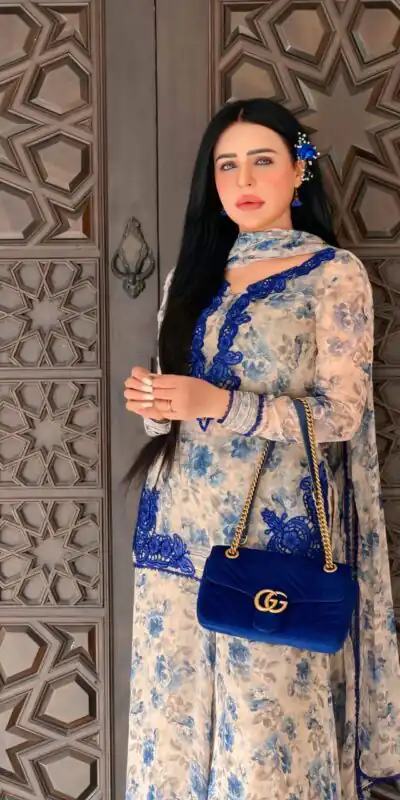 SRK 5352 Cream Faux Georgette Salwar Suit with Designer Work. Affordable Price ₹2049. Delivery 4-6 Working Days. Shop now. | Jump Suits, Salwar suit, Designer Suits, Casual Suits, Creative suits, Palazzo Suits, Party Wear Suits, Patiala Suits, Straight Suits