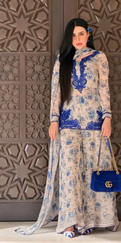 SRK 5352 Cream Faux Georgette Salwar Suit with Designer Work. Affordable Price ₹2049. Delivery 4-6 Working Days. Shop now. | Jump Suits, Salwar suit, Designer Suits, Casual Suits, Creative suits, Palazzo Suits, Party Wear Suits, Patiala Suits, Straight Suits