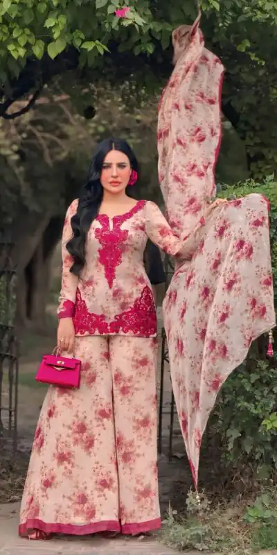 SRK 5352 Red Color Faux Georgette Salwar Suit with Designer Work. Affordable Price ₹2049. Delivery 4-6 Working Days. Shop now. | Jump Suits, Salwar suit, Designer Suits, Casual Suits, Creative suits, Palazzo Suits, Party Wear Suits, Patiala Suits, Straight Suits