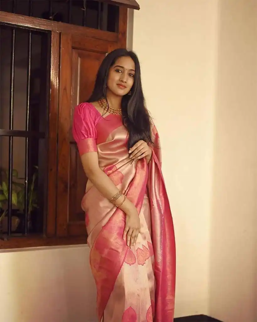 KP 5025 Pink in Soft Lichi Silk Jacquard Work Designer Work Saree . Exclusive Offer ₹1449. Delivery 4-6 Working Days. Shop now. | Sarees, Bollywood Sarees, Creative Sarees, Designer Sarees, Embroidered Sarees, Ethnic Saree, Modern Digital sarees, Party Wear Sarees
