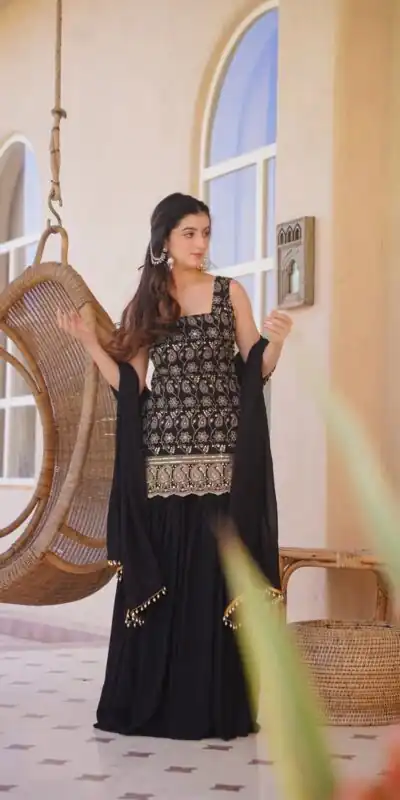 MD 3093 Black Blooming Faux Georgette Salwar Suit Perfect for Wedding, Party, Makar Sankranti, Baby Shower, Traditional Day – . Special Price ₹2149. Deliv | Jump Suits, Salwar suit, Designer Suits, Casual Suits, Creative suits, Palazzo Suits, Party Wear Suits, Patiala Suits, Straight Suits