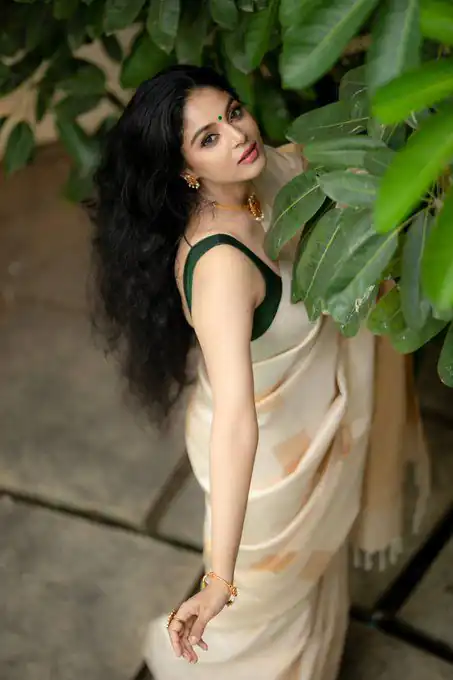 KPR 250 Off White in Soft Lichi Silk Jacquard Work Designer Work Saree . Exclusive Offer ₹1299. Delivery 4-6 Working Days. Shop now. | Sarees, Bollywood Sarees, Creative Sarees, Designer Sarees, Embroidered Sarees, Ethnic Saree, Modern Digital sarees, Party Wear Sarees