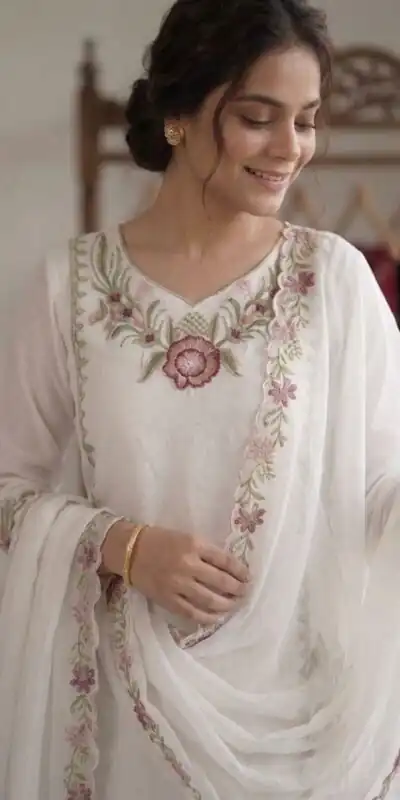 LG 2105 Peach Fox Georgette Salwar Suit With Embroidery Work. Affordable Price ₹2049. Delivery 4-6 Working Days. Shop now. | Jump Suits, Salwar suit, Designer Suits, Casual Suits, Creative suits, Palazzo Suits, Party Wear Suits, Patiala Suits, Straight Suits