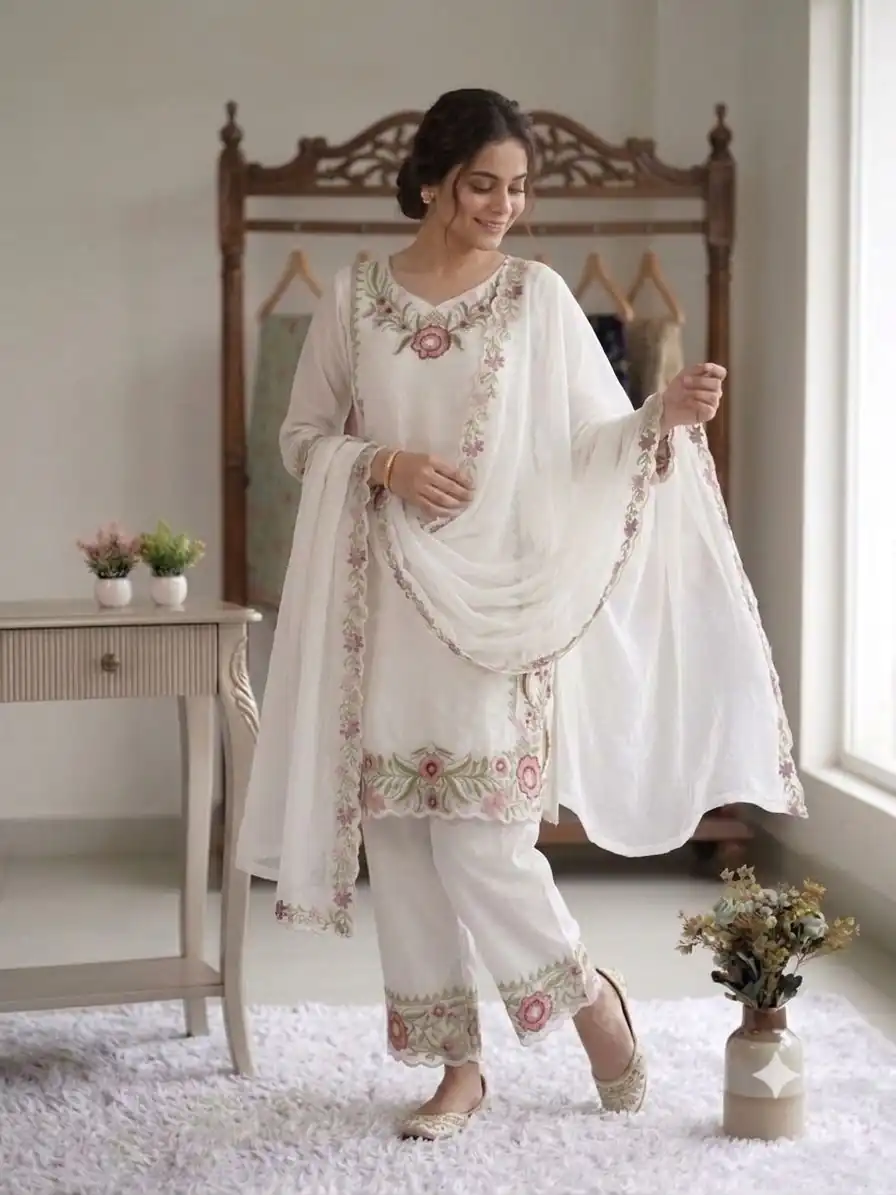 LG 2105 Peach Fox Georgette Salwar Suit With Embroidery Work. Affordable Price ₹2049. Delivery 4-6 Working Days. Shop now. | Jump Suits, Salwar suit, Designer Suits, Casual Suits, Creative suits, Palazzo Suits, Party Wear Suits, Patiala Suits, Straight Suits
