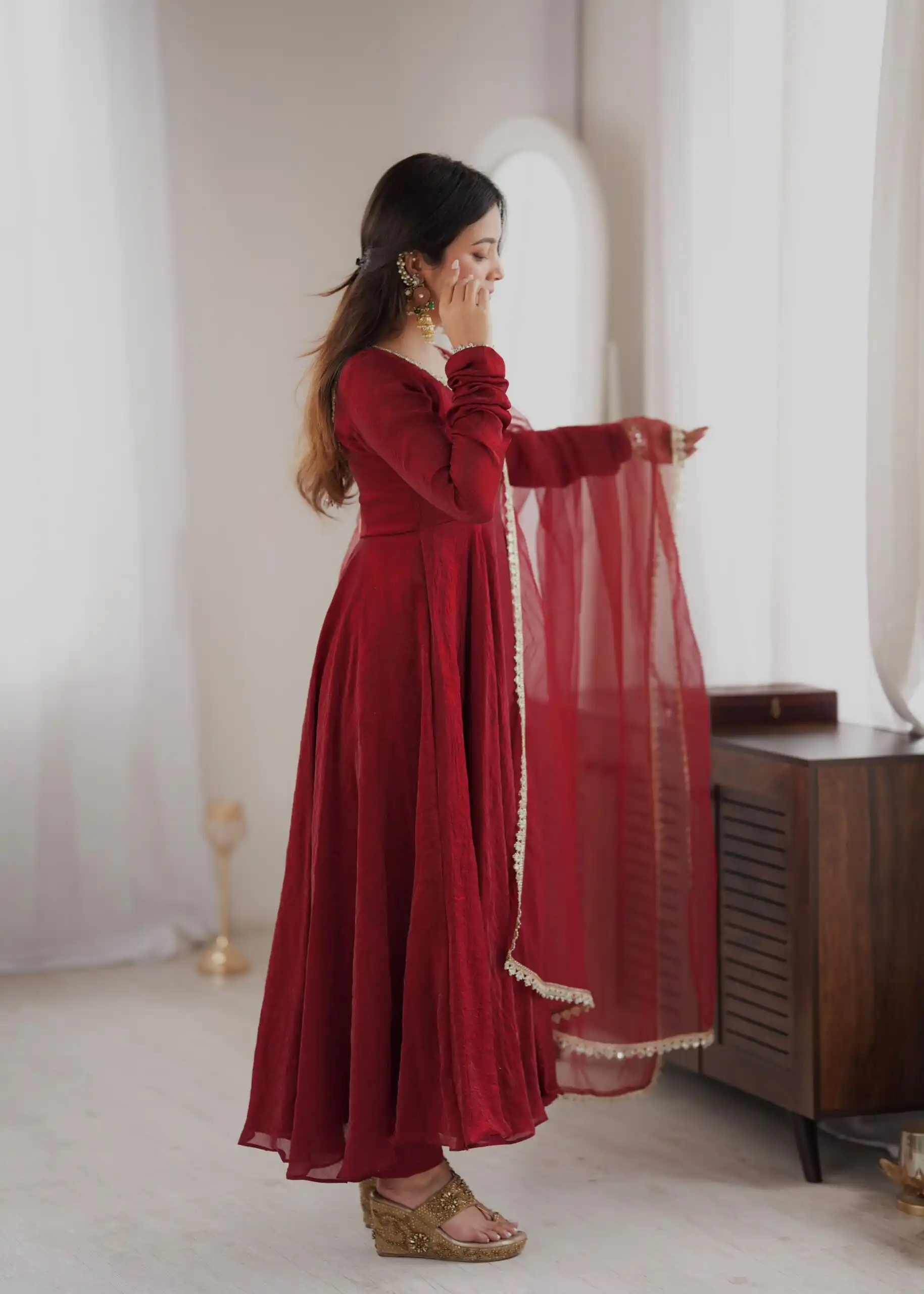 Glowing Maroon Doremon Crush Mirror Work Gown - Image 5