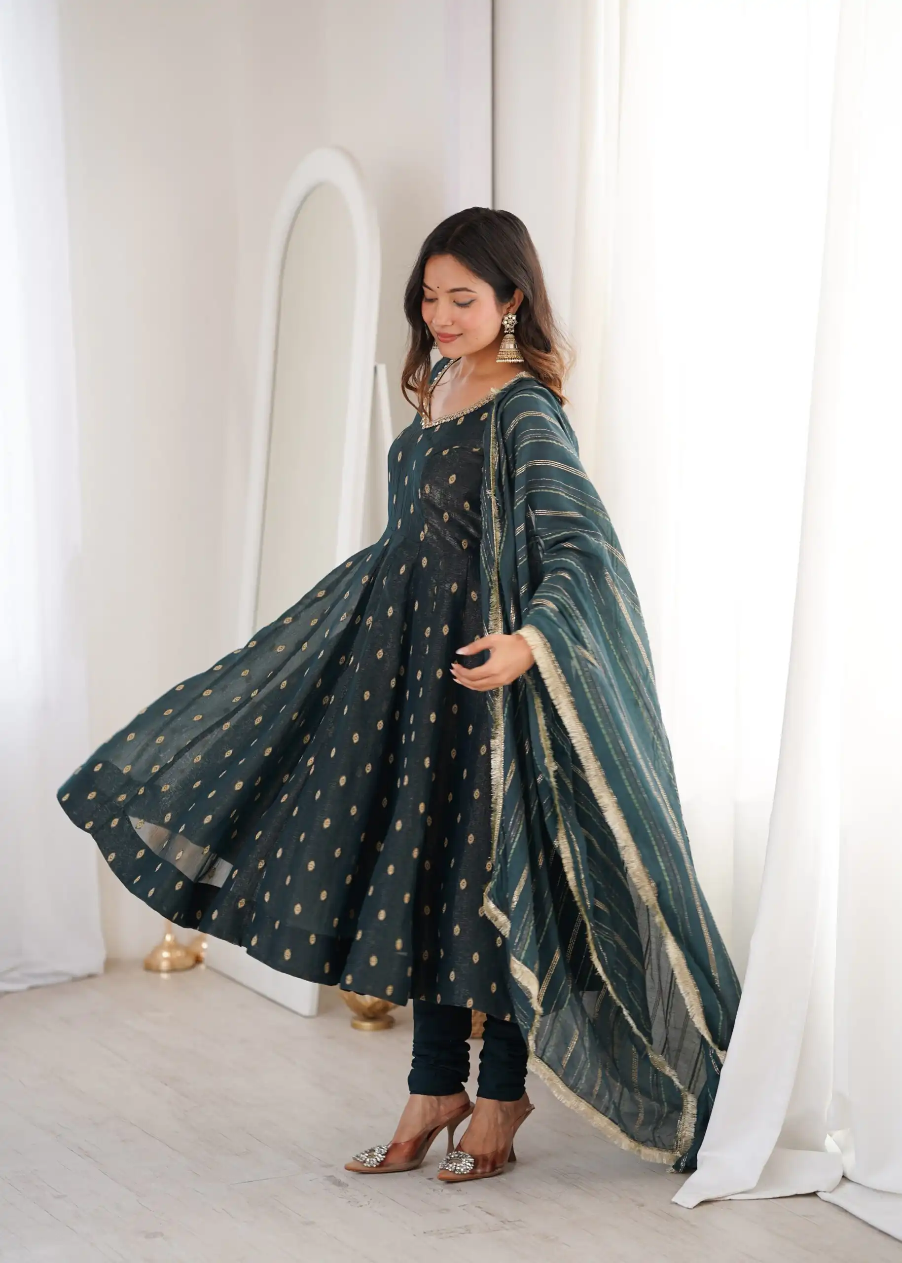 Stunning Teal Crunchy Silk Jacquard Work Gown - Image 7