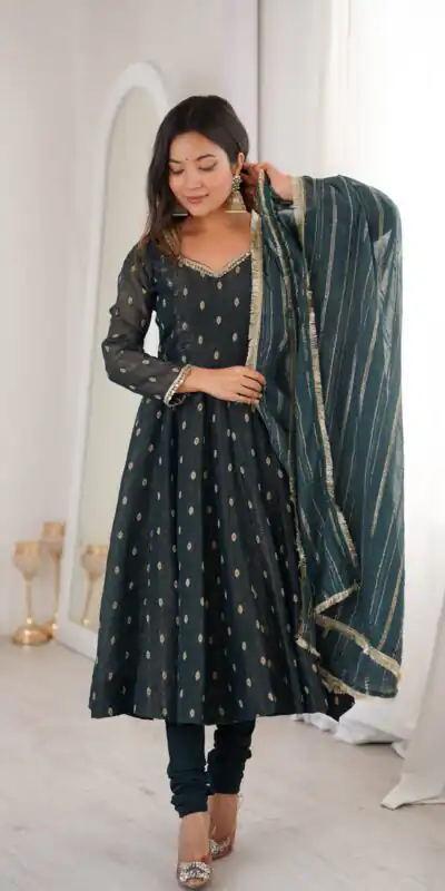 Alternative view of Stunning Teal Crunchy Silk Jacquard Work Gown