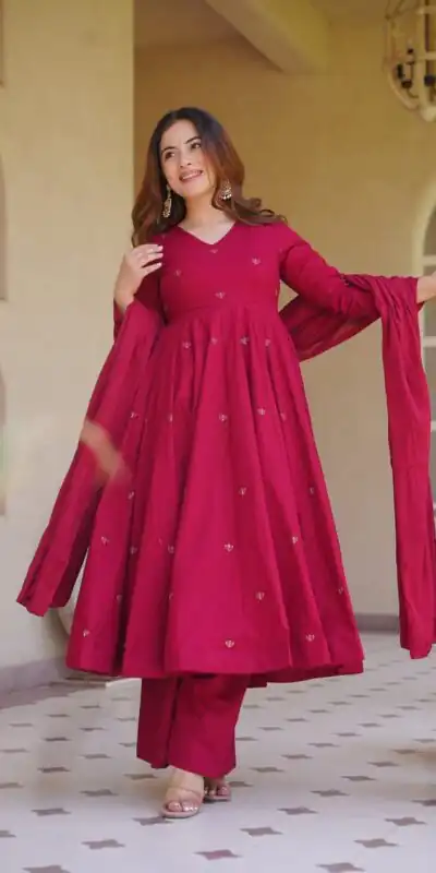 PNF 1292 Pink erfect for Wedding, Party, Temple Visit, Makar Sankranti, Housewarming – Affordable Price ₹2399. Delivery 4-6 Work | Anarkali Suits, Bollywood Anarkali, Creative-Anarkali, Designer Anarkali, Embroidered Anarkali, Party Wear Anarkali, Salwar suit