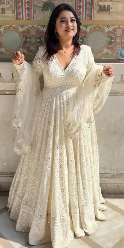 ZB 5029 White Fox Georgette Gown Perfect for Wedding, Party, Makar Sankranti, Festival Celebrations, Engagement –. Grab it for ₹2549. Delivery 4-6 Worki | Gowns, Bollywood Gowns, Creative Gowns, Designer Gowns, Embroidered Gowns, Party Wear Gowns