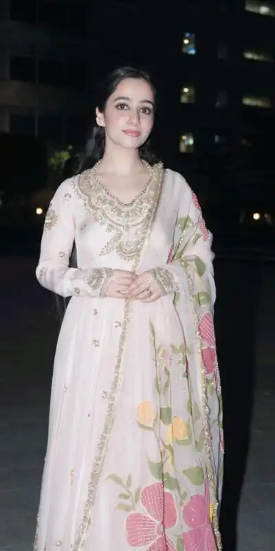 ZB 5072 Cream Fox Perfect for Wedding, Party, Durga Puja, Diwali, Anniversary –Georgette Gown. Now at just ₹2049. Delivery 4-6 Working Days. Shop now. | Gowns, Bollywood Gowns, Creative Gowns, Designer Gowns, Embroidered Gowns, Party Wear Gowns