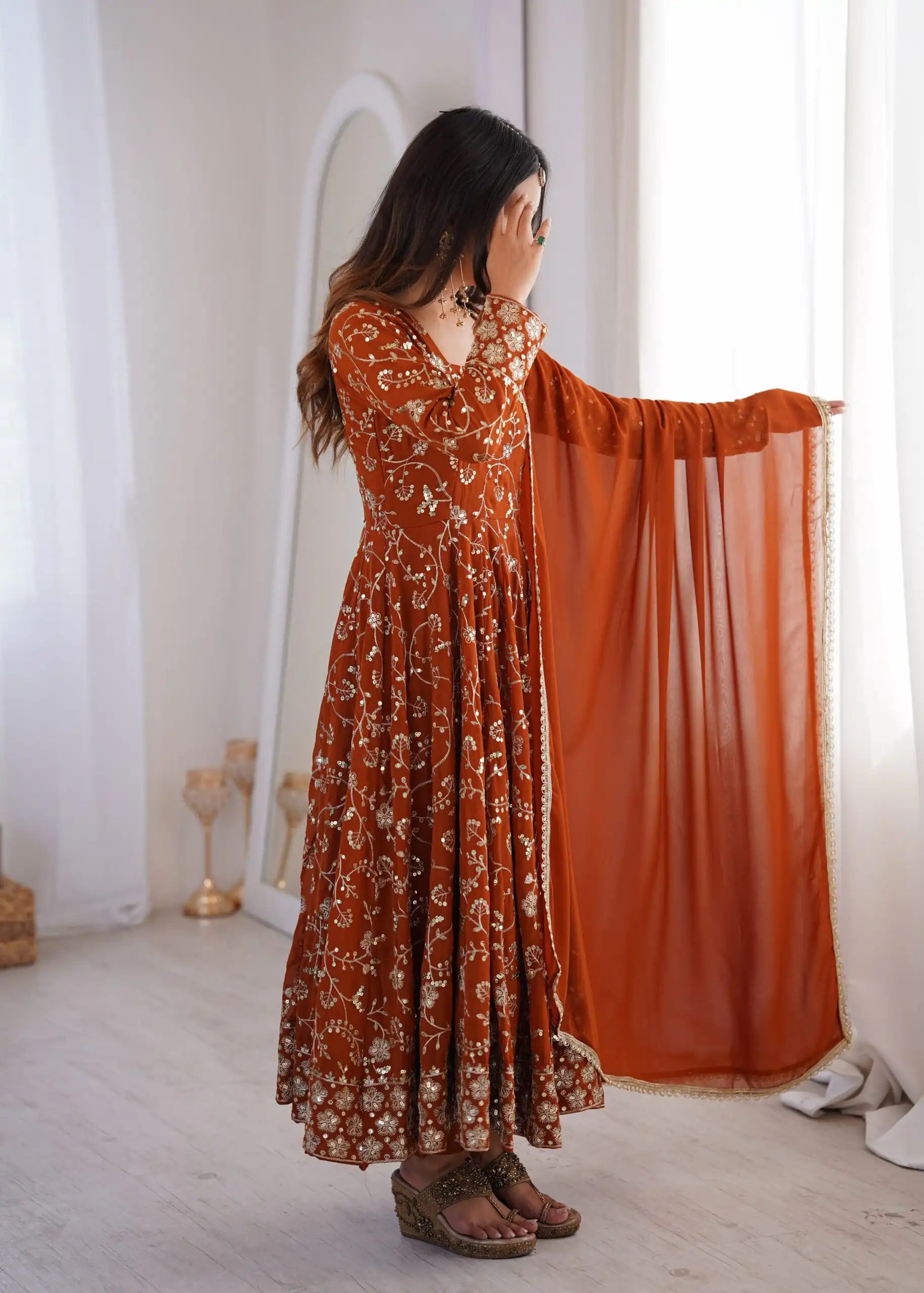 ZF 5024 Rust Fox Perfect for Wedding, Party, Durga Puja, Diwali, Anniversary –Georgette Gown. Now at just ₹2399. Delivery 4-6 Working Days. Shop now. | Gowns, Bollywood Gowns, Creative Gowns, Designer Gowns, Embroidered Gowns, Party Wear Gowns