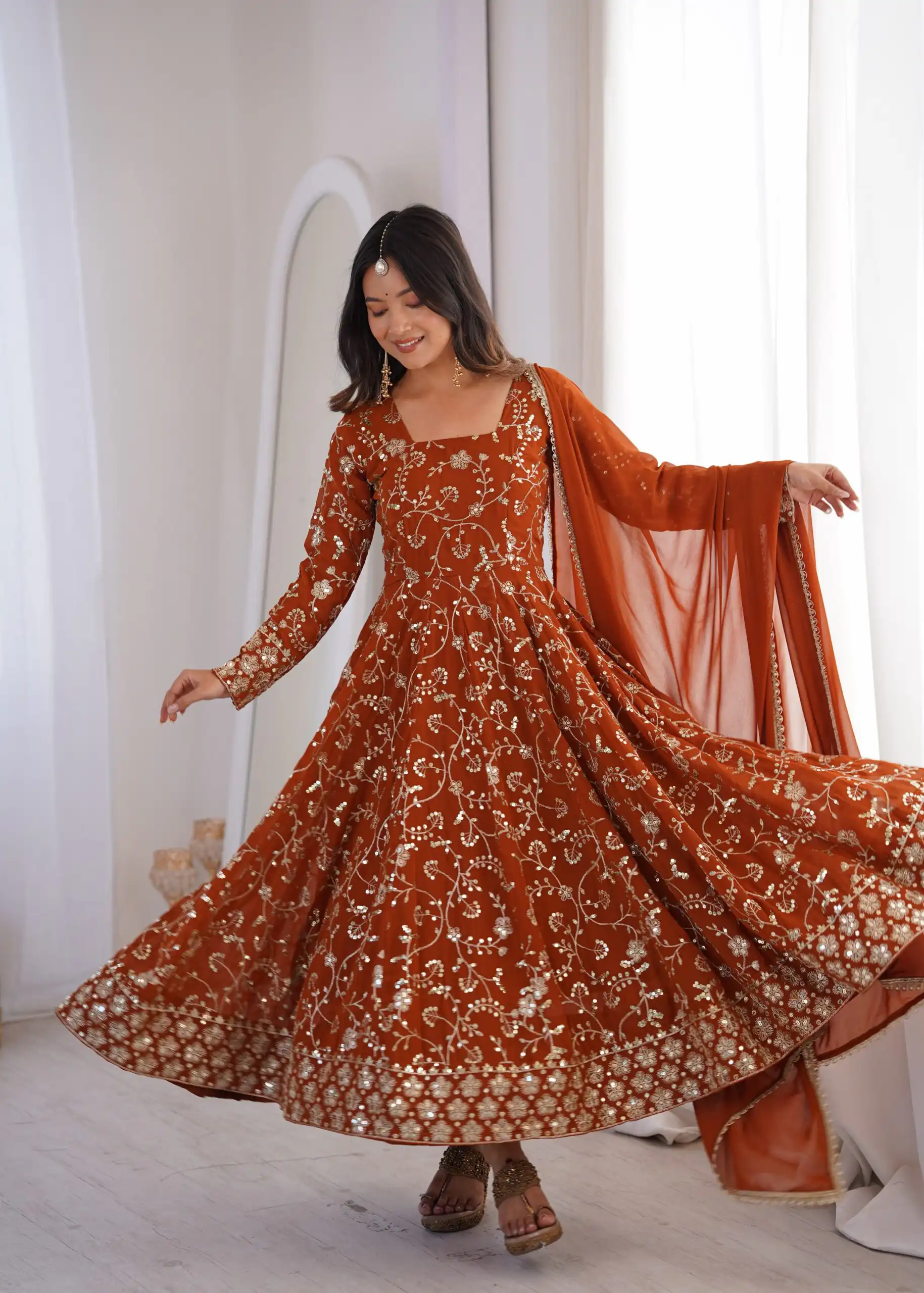 ZF 5024 Rust Fox Perfect for Wedding, Party, Durga Puja, Diwali, Anniversary –Georgette Gown. Now at just ₹2399. Delivery 4-6 Working Days. Shop now. | Gowns, Bollywood Gowns, Creative Gowns, Designer Gowns, Embroidered Gowns, Party Wear Gowns