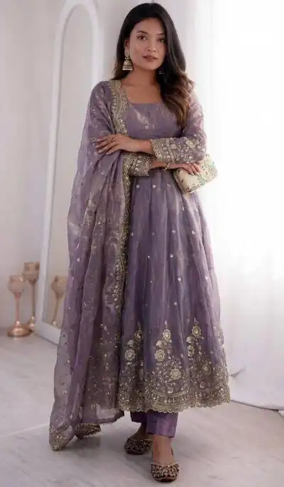 ZB 5073 Lavender Fendy Silk Gown Perfect for Wedding, Party, Baisakhi, Traditional Day, Makar Sankranti Introductory Price ₹2049. Delivery 4-6 Working Days. | Gowns, Bollywood Gowns, Creative Gowns, Designer Gowns, Embroidered Gowns, Party Wear Gowns