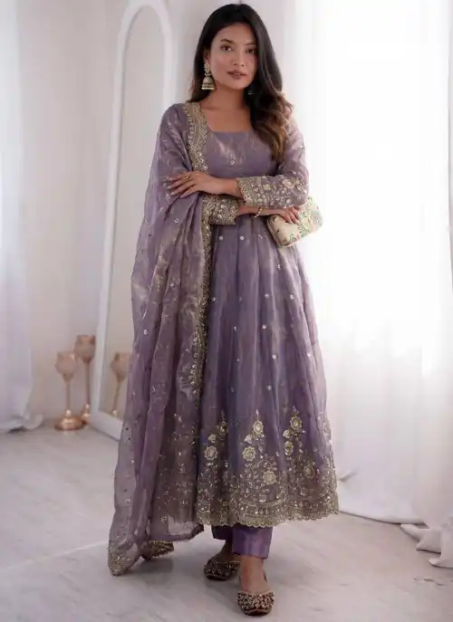 ZB 5073 Lavender Fendy Silk Gown Perfect for Wedding, Party, Baisakhi, Traditional Day, Makar Sankranti Introductory Price ₹2049. Delivery 4-6 Working Days. | Gowns, Bollywood Gowns, Creative Gowns, Designer Gowns, Embroidered Gowns, Party Wear Gowns