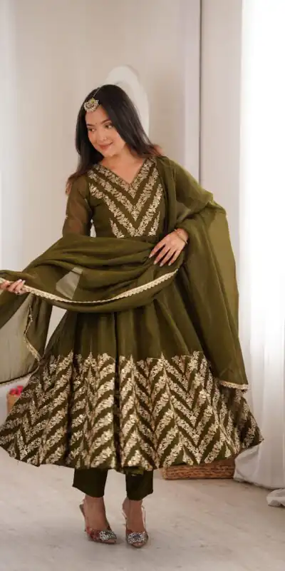 JF 050 Mehandi Embroidery Work & Sequins Work Salwar Suit in Peach Crunchy Silk. Festive Deal ₹2099. Delivery 4-6 Working Days. Shop now. | Anarkali Suits, Bollywood Anarkali, Creative-Anarkali, Designer Anarkali, Embroidered Anarkali, Party Wear Anarkali