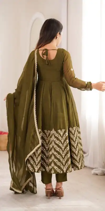 JF 050 Mehandi Embroidery Work & Sequins Work Salwar Suit in Peach Crunchy Silk. Festive Deal ₹2099. Delivery 4-6 Working Days. Shop now. | Anarkali Suits, Bollywood Anarkali, Creative-Anarkali, Designer Anarkali, Embroidered Anarkali, Party Wear Anarkali