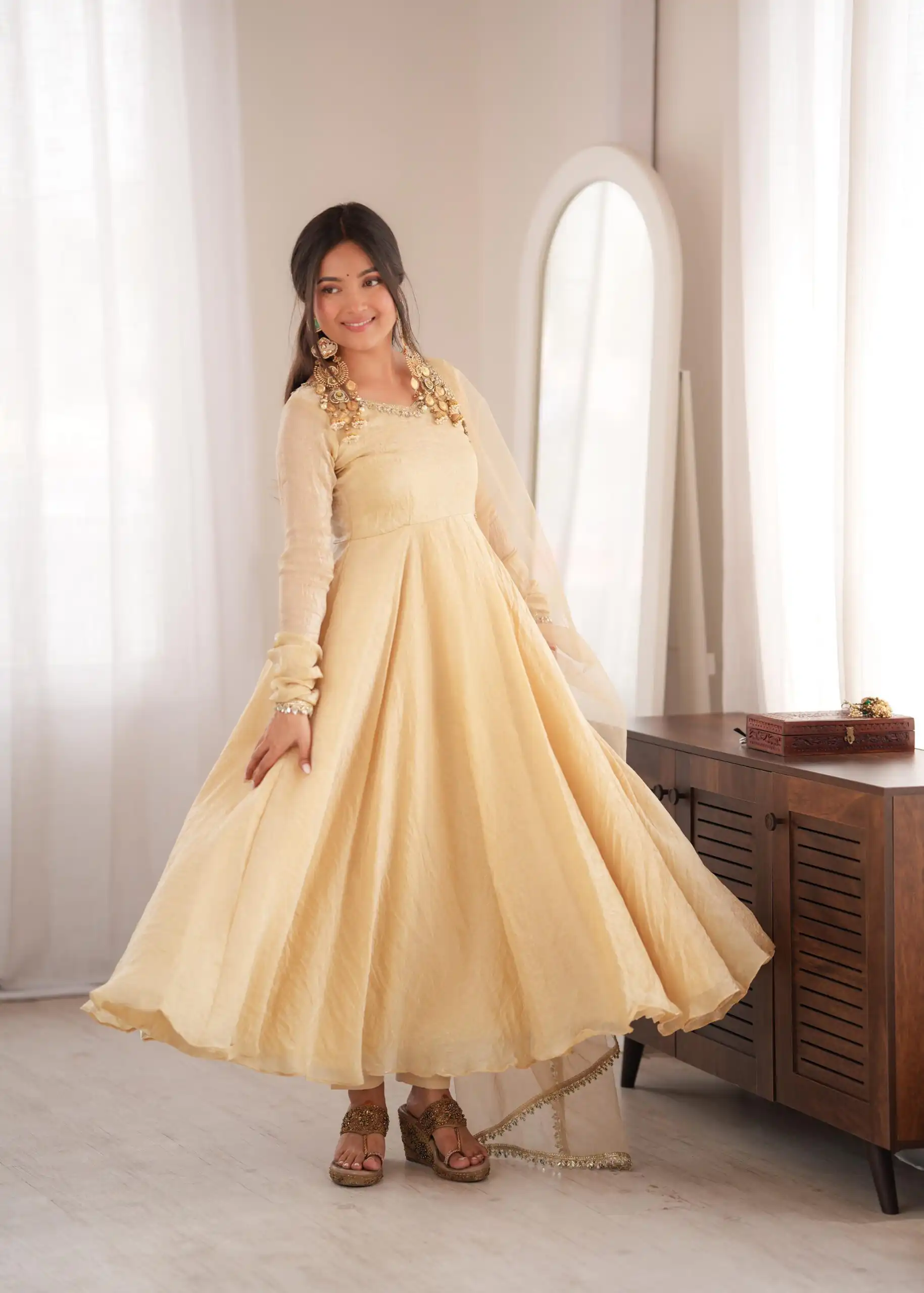 Glowing Off White Doremon Crush Real Mirror Work Gown - Image 4