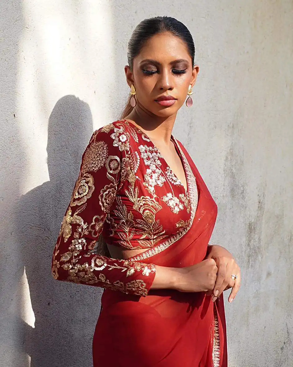 JR 646 Red Georgette Saree Perfect for Wedding, Party, Traditional Day, Housewarming, Pongal – . Exclusive Offer ₹1699. Delivery 4-6 Working Days. Shop | Sarees, Bollywood Sarees, Creative Sarees, Designer Sarees, Embroidered Sarees, Ethnic Saree, Modern Digital sarees, Party Wear Sarees