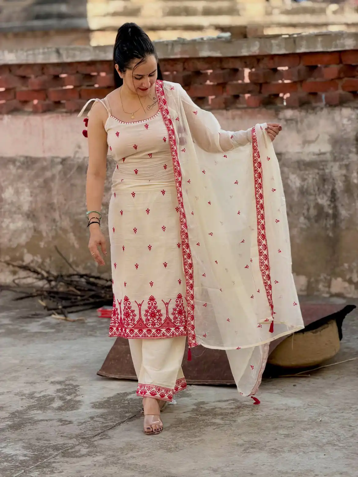 MF 476 Pink Embroidery Sequins Work Salwar Suit in Pink Maska Cotton Silk. Wedding, Party, Festive, Price 2049 - Delivery 4-6 Working Days. Shop now. | Jump Suits, Salwar suit, Designer Suits, Casual Suits, Creative suits, Palazzo Suits, Party Wear Suits, Patiala Suits, Straight Suits