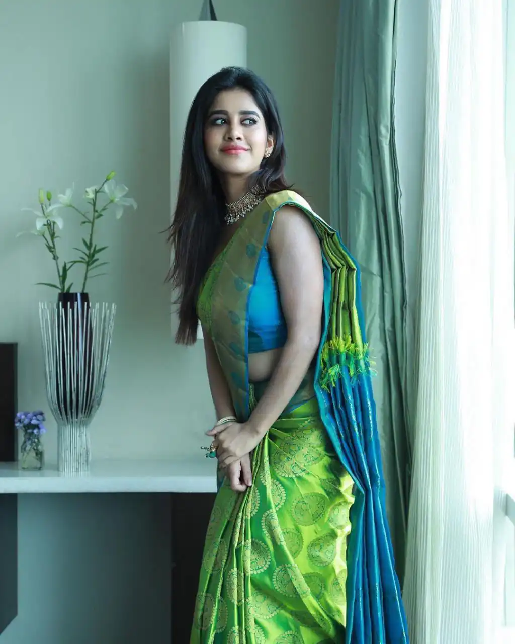 KP 4069 Green Soft Lichi Silk Cloth Saree Perfect for Wedding, Party, Family Gatherings, Sangeet, Festive Deal ₹1449. Delivery 4-6 Working Days | Sarees, Bollywood Sarees, Creative Sarees, Designer Sarees, Embroidered Sarees, Ethnic Saree, Modern Digital sarees, Party Wear Sarees