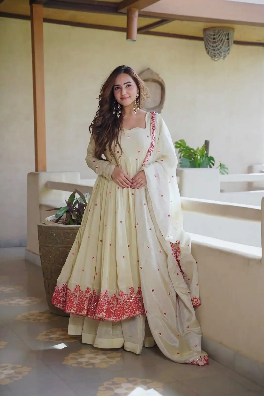 SRK 5360 Off White Dimond Silk Salwar Suit Perfect for Wedding, Party, Cultural Events, Traditional Day, Durga Puja –Affordable Price ₹2449/-. Delivery | Jump Suits, Salwar suit, Designer Suits, Casual Suits, Creative suits, Palazzo Suits, Party Wear Suits, Patiala Suits, Straight Suits