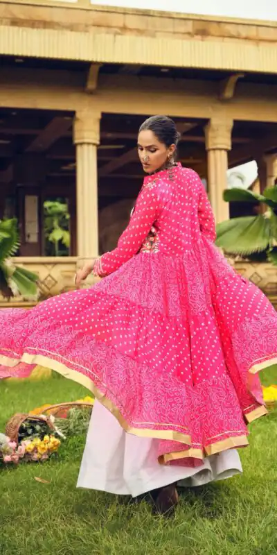 RR 17 Pink | Faux Georgette Lehenga Choli with Embroidery Work & Lace Work. Special Price ₹2149. Delivery 4-6 Working Days. Shop now. | Lehenga, Bollywood Lehenga, Creative Lehenga, Designer Lehenga, Embroidered Lehenga, Party Wear Lehenga