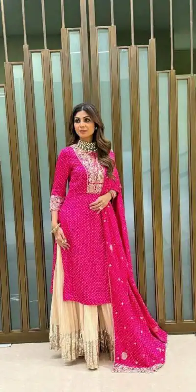 ZB 5049 Pink Faux Georgette Salwar Suit Perfect for Wedding, Party, Family Gatherings, Sangeet, Housewarming – . Affordable Price ₹2399. Days | Jump Suits, Salwar suit, Designer Suits, Casual Suits, Creative suits, Palazzo Suits, Party Wear Suits, Patiala Suits, Straight Suits