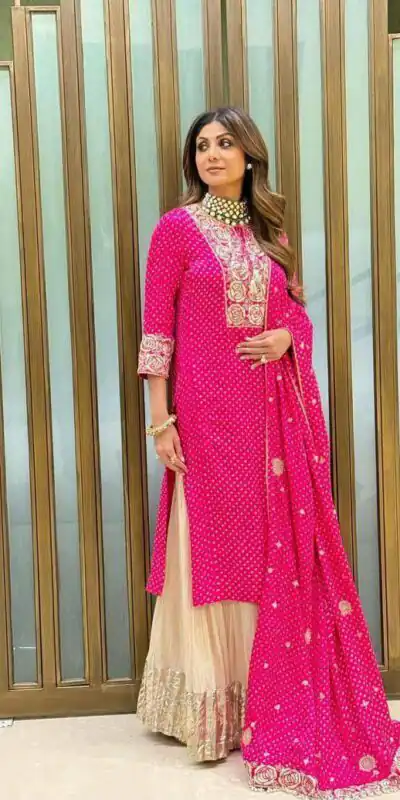 ZB 5049 Pink Faux Georgette Salwar Suit Perfect for Wedding, Party, Family Gatherings, Sangeet, Housewarming – . Affordable Price ₹2399. Days | Jump Suits, Salwar suit, Designer Suits, Casual Suits, Creative suits, Palazzo Suits, Party Wear Suits, Patiala Suits, Straight Suits